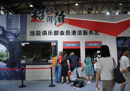 2024佳能全線影像產(chǎn)品亮相 新全幅微單惹人愛，收藏交流服務(wù)備受矚目